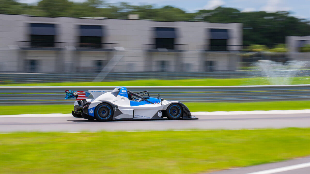 radical race car racing